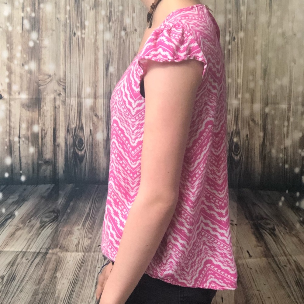 Pink top - Picture 2 of 3